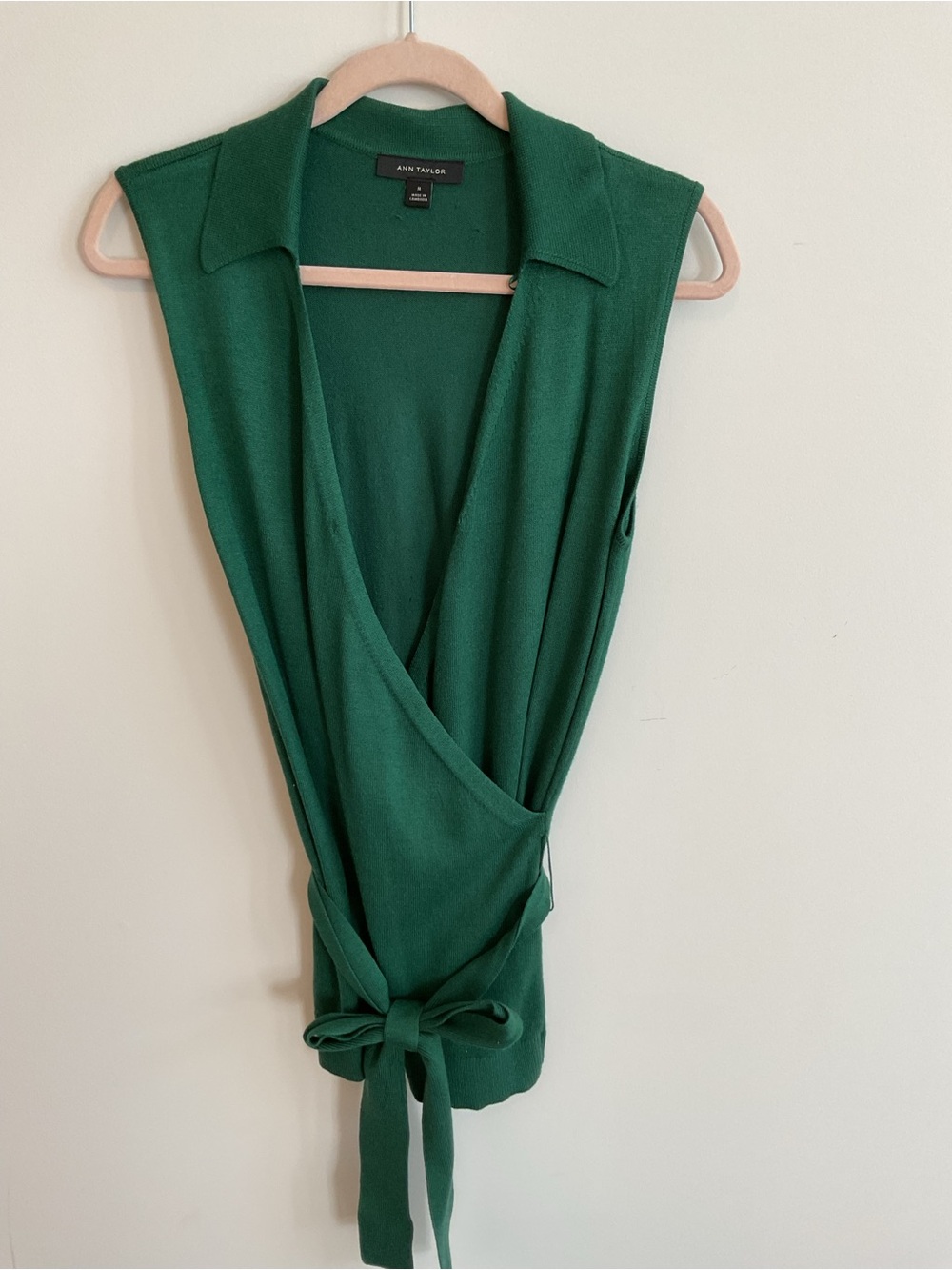 Ann Taylor Emerald Green Sleeveless Wrap Knit Top